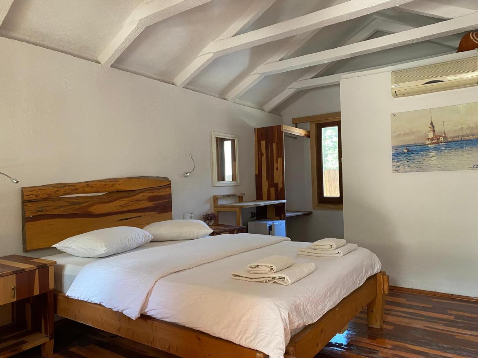 Kidrak Otel Montenegro-1 ファラリア エクステリア 写真